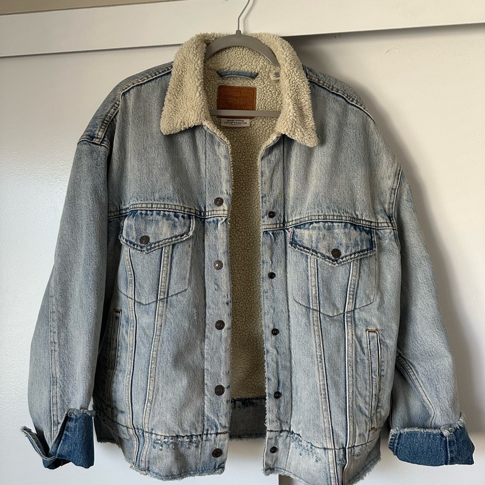 Levi’s Denim Jacket with Sherpa Lining